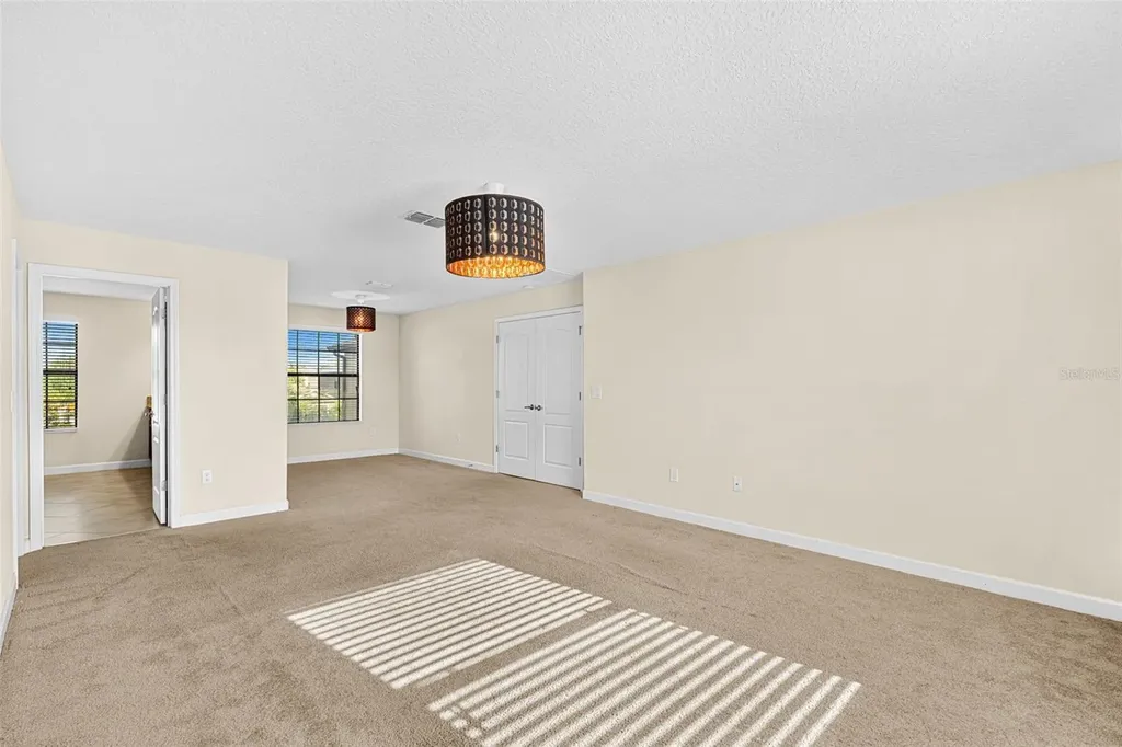 4306 Biscayne Cove Court Kissimmee FL 34744