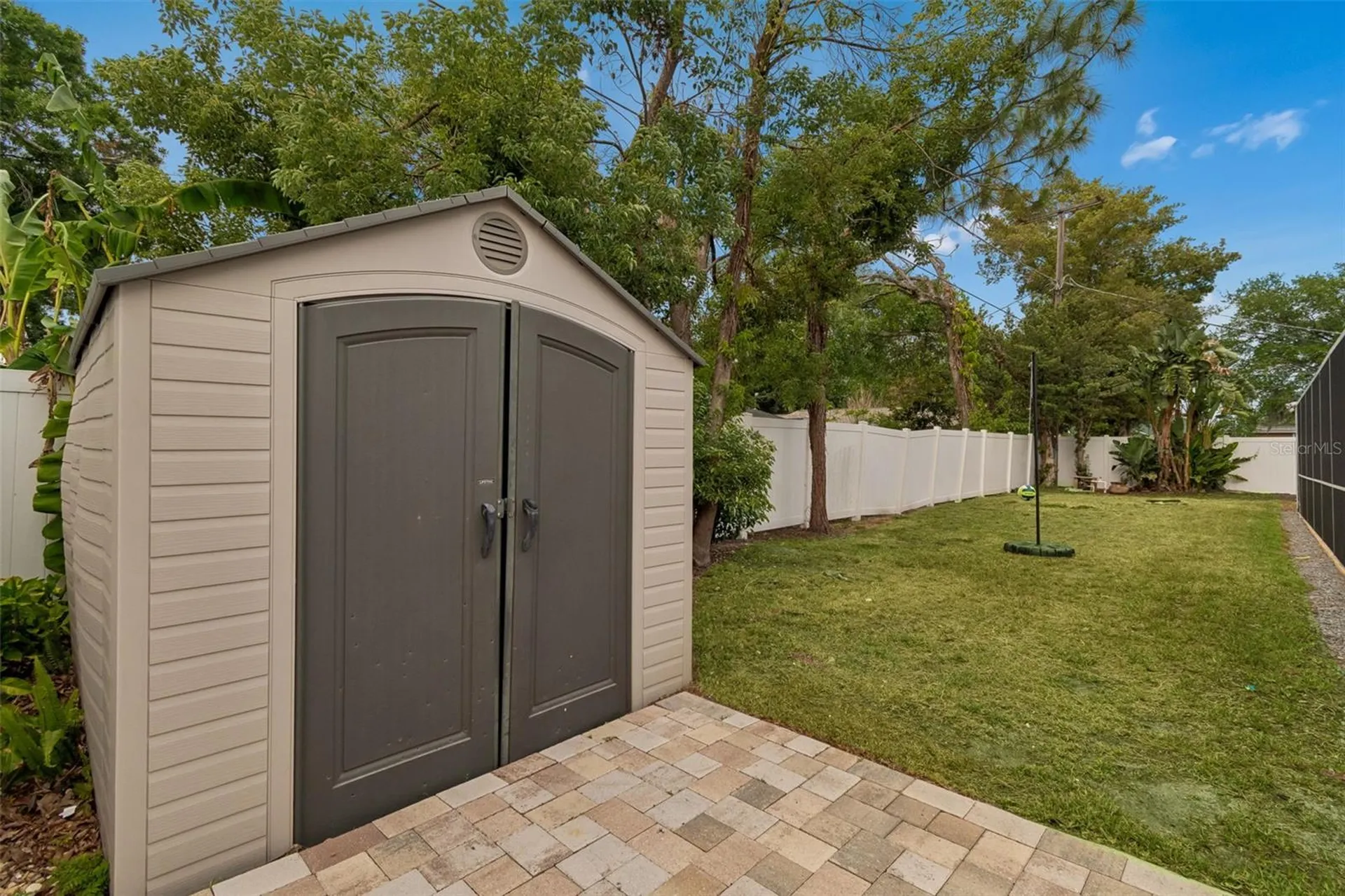 10916 Carrollwood Drive Tampa FL 33618