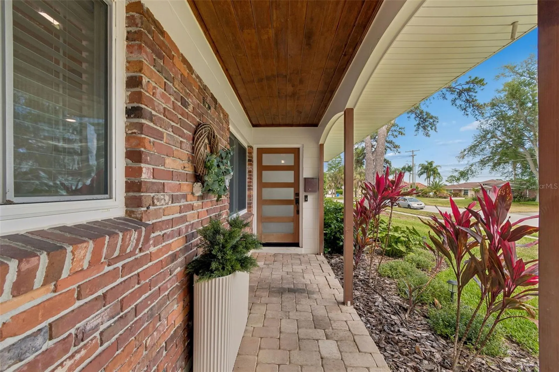 10916 Carrollwood Drive Tampa FL 33618