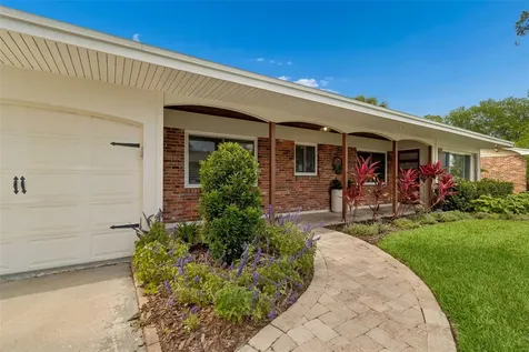 10916 Carrollwood Drive Tampa FL 33618
