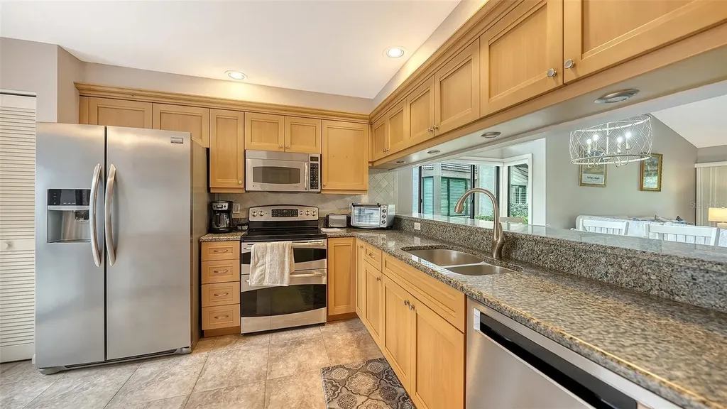 4581 Kingsmere Sarasota FL 34235