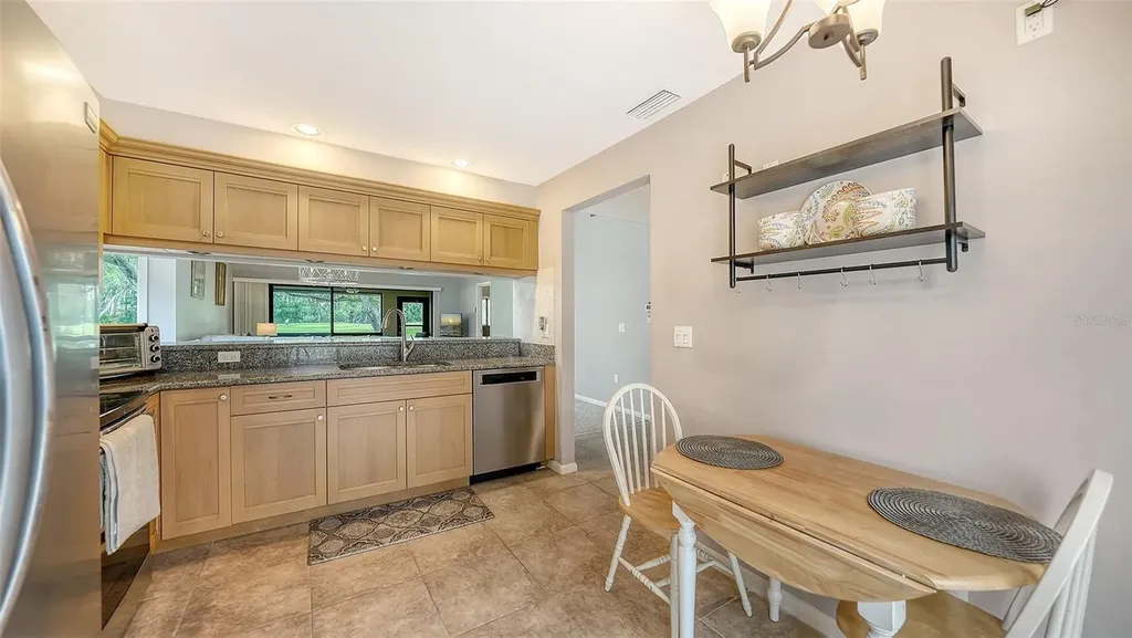 4581 Kingsmere Sarasota FL 34235