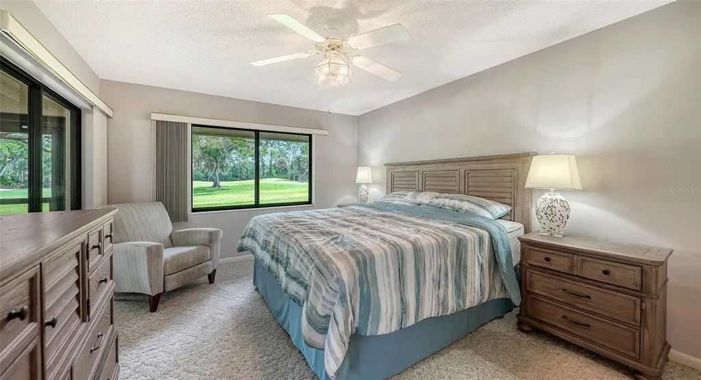 4581 Kingsmere Sarasota FL 34235