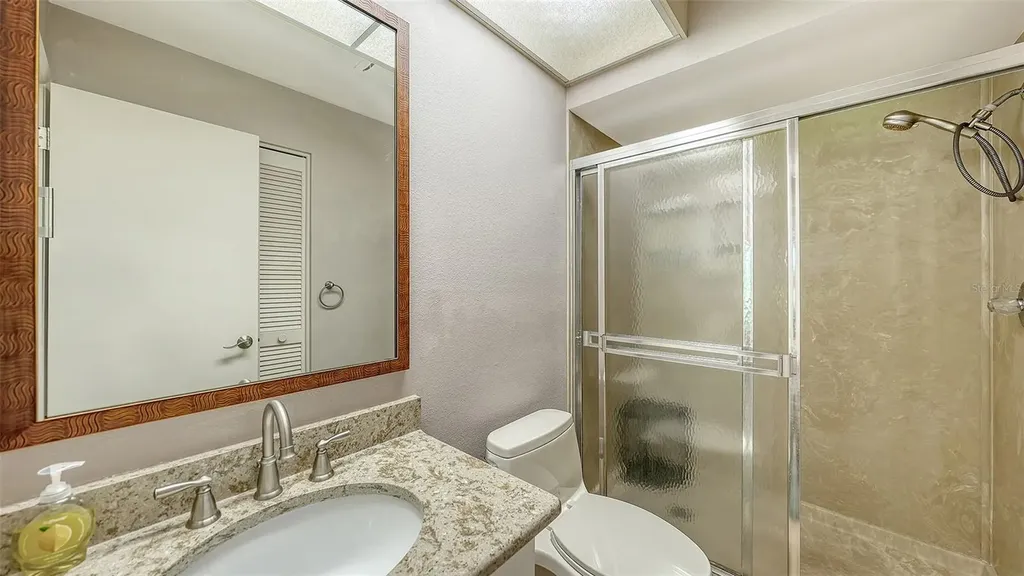 4581 Kingsmere Sarasota FL 34235