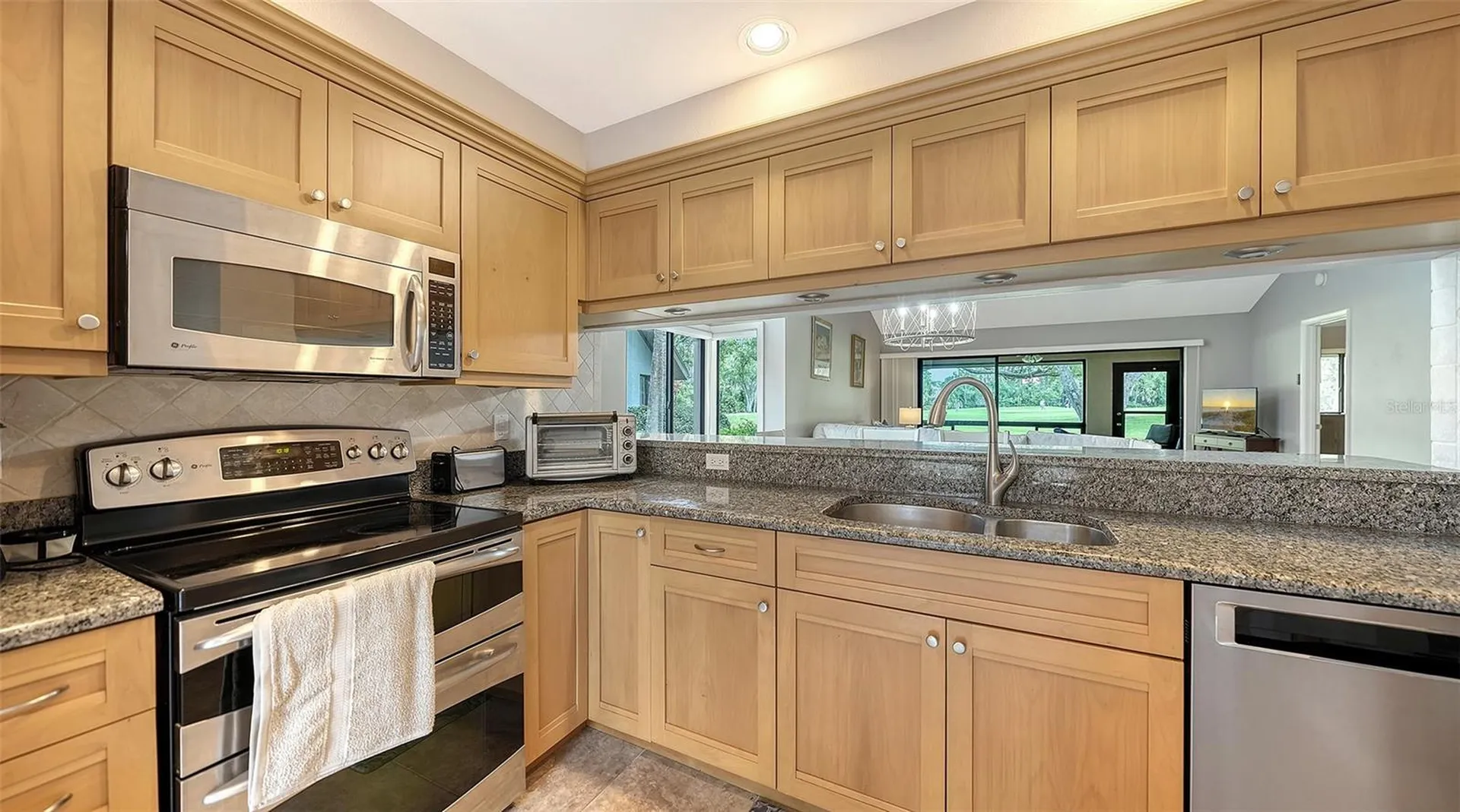 4581 Kingsmere Sarasota FL 34235