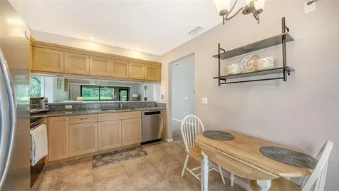 4581 Kingsmere Sarasota FL 34235