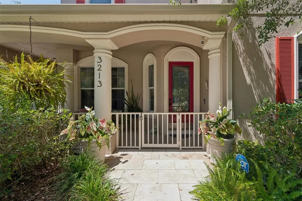 3213 W Wyoming Avenue Tampa FL 33611