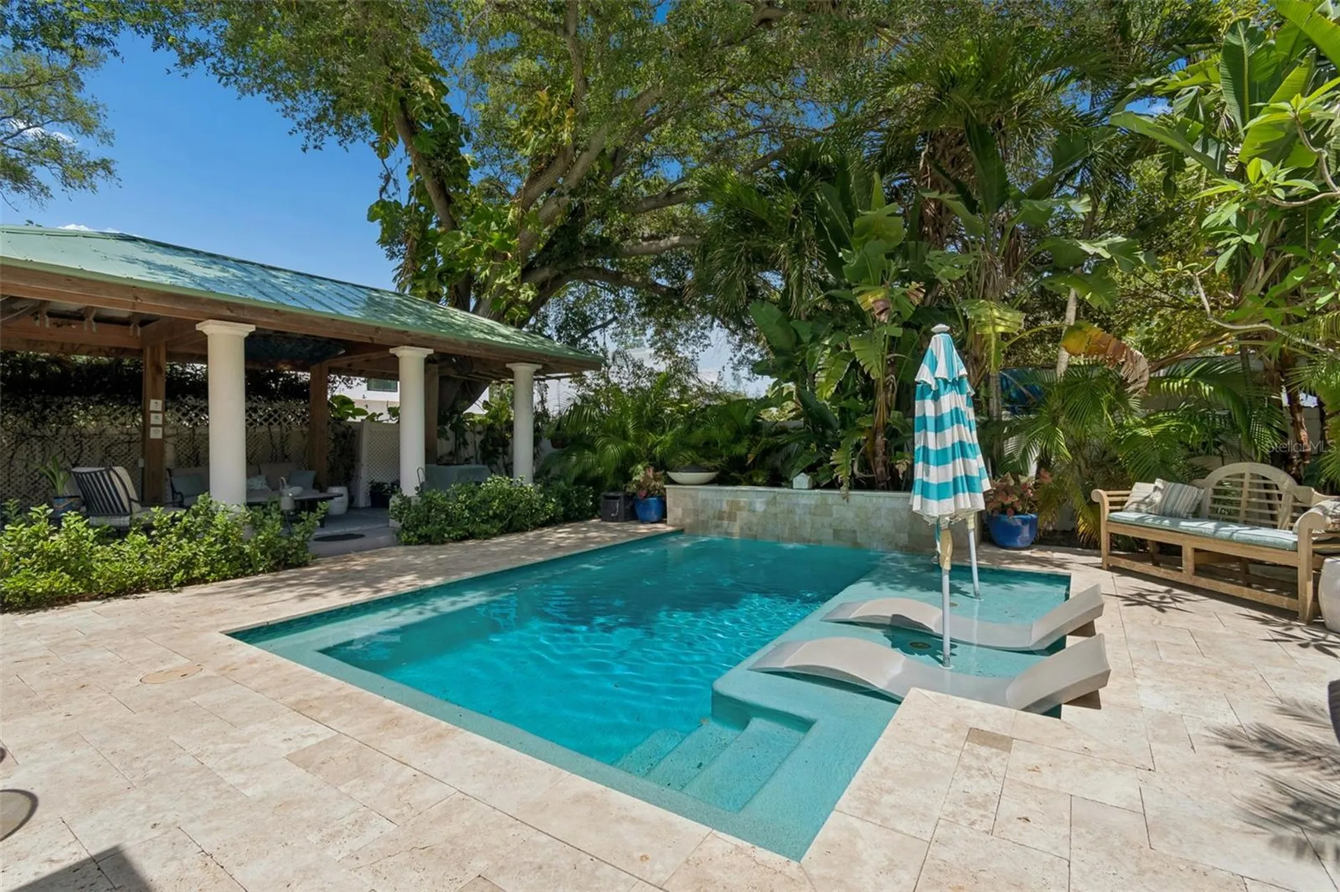 3213 W Wyoming Avenue Tampa FL 33611