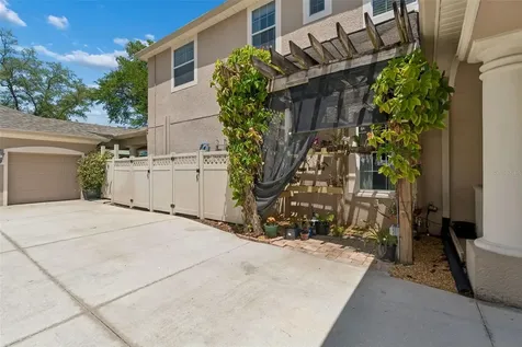3213 W Wyoming Avenue Tampa FL 33611