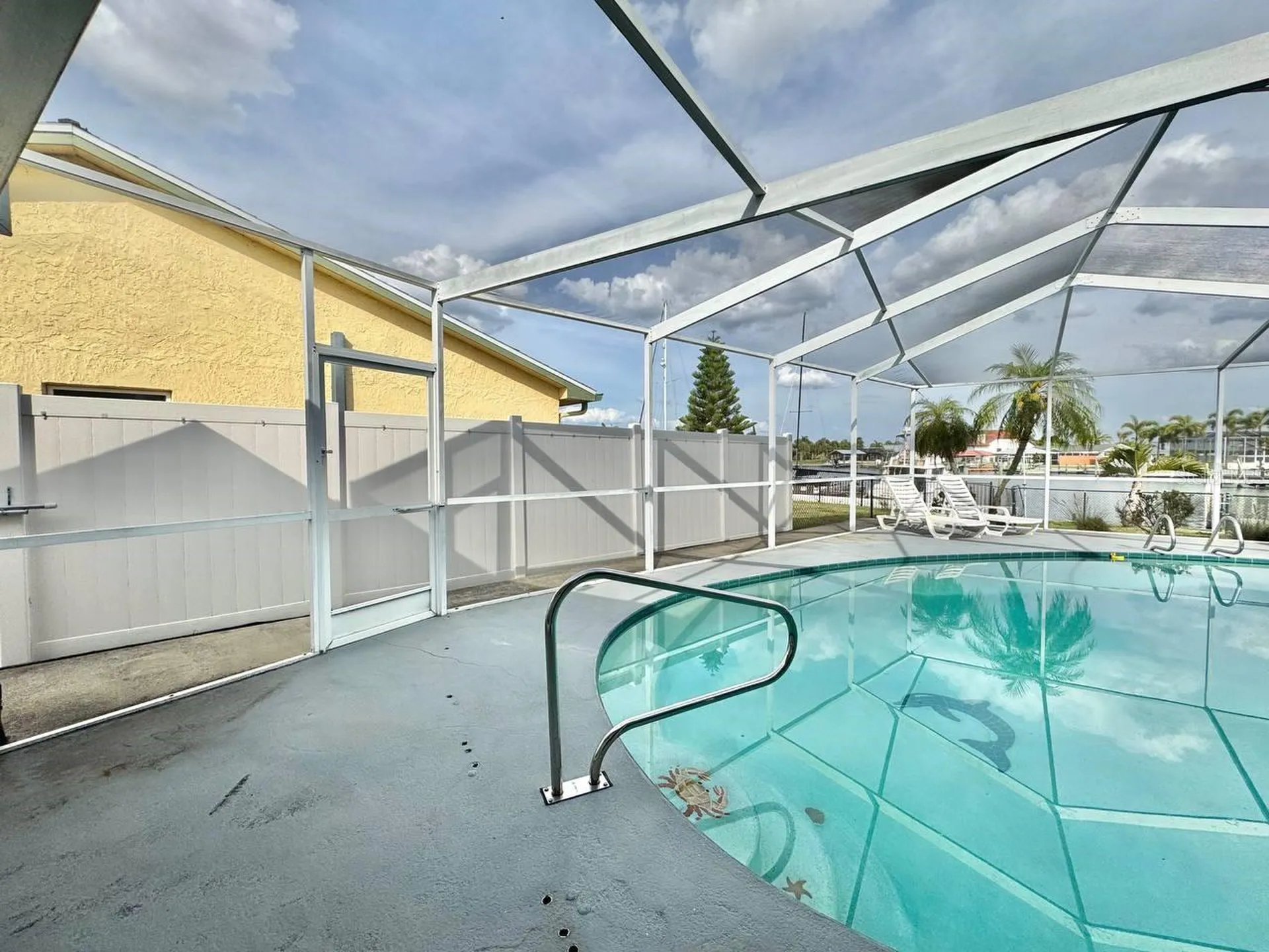 6316 Lake Sunrise Drive Apollo Beach FL 33572