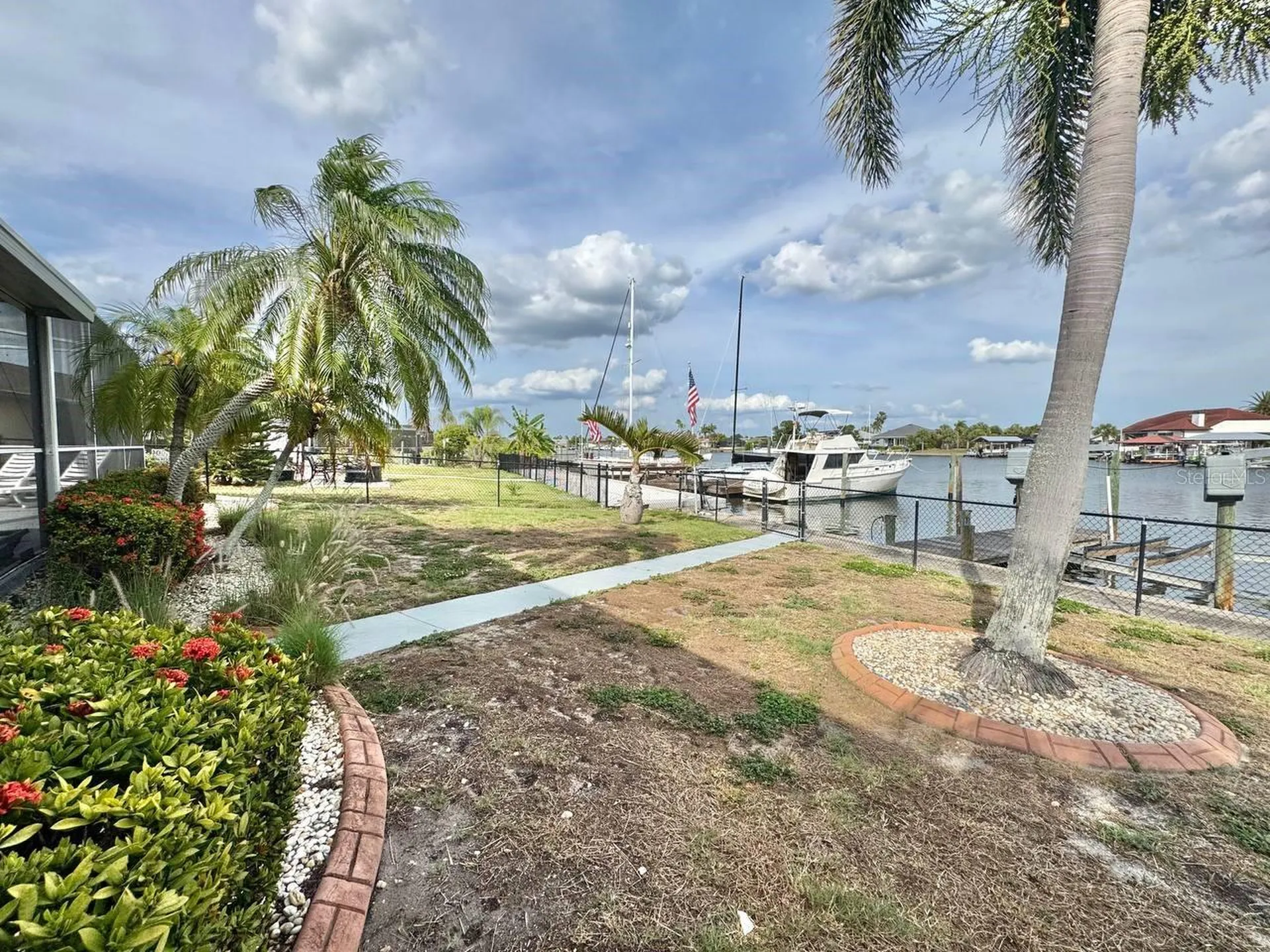 6316 Lake Sunrise Drive Apollo Beach FL 33572