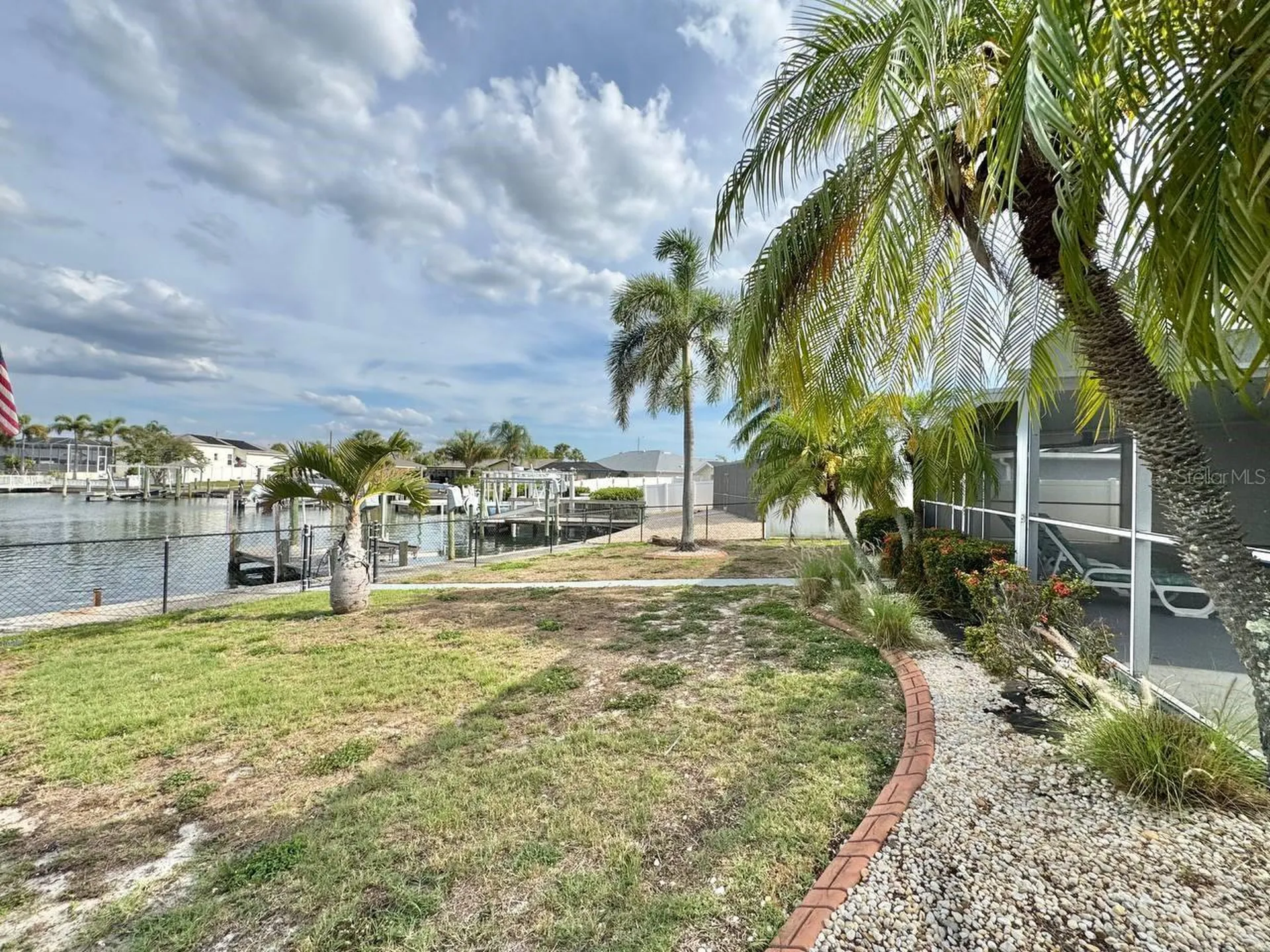 6316 Lake Sunrise Drive Apollo Beach FL 33572