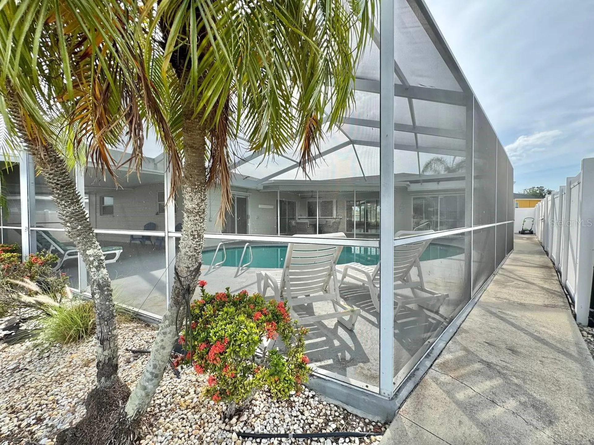 6316 Lake Sunrise Drive Apollo Beach FL 33572