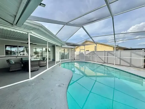 6316 Lake Sunrise Drive Apollo Beach FL 33572