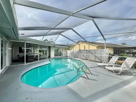 6316 Lake Sunrise Drive Apollo Beach FL 33572
