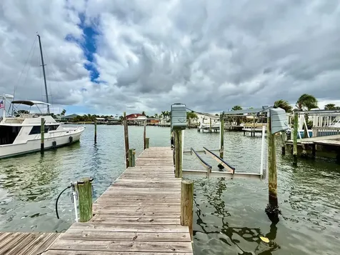 6316 Lake Sunrise Drive Apollo Beach FL 33572