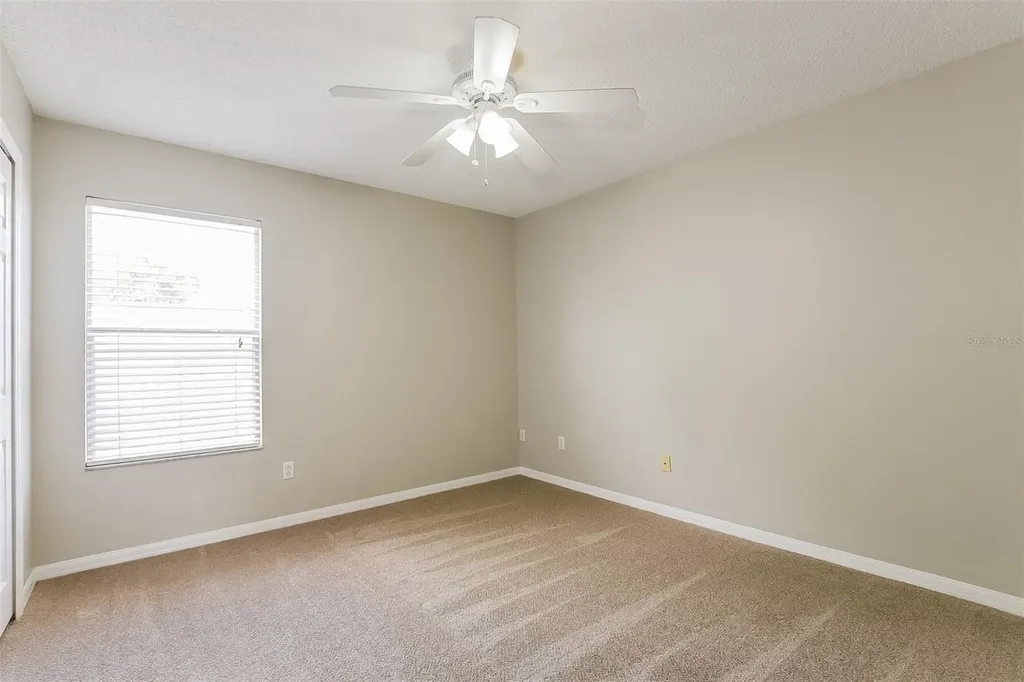 2043 Hammock Moss Drive Orlando FL 32820