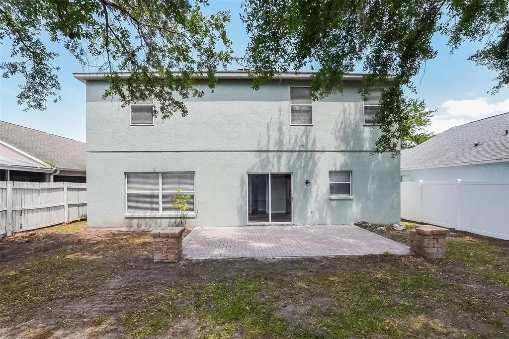 2043 Hammock Moss Drive Orlando FL 32820