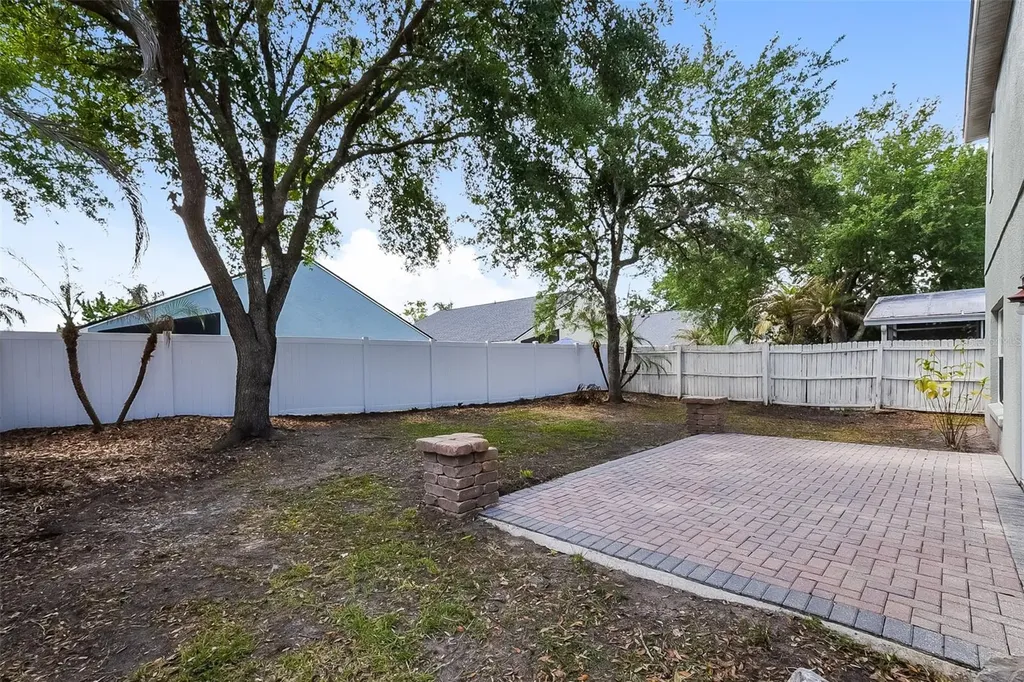 2043 Hammock Moss Drive Orlando FL 32820