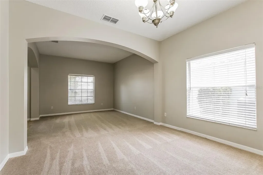 2043 Hammock Moss Drive Orlando FL 32820