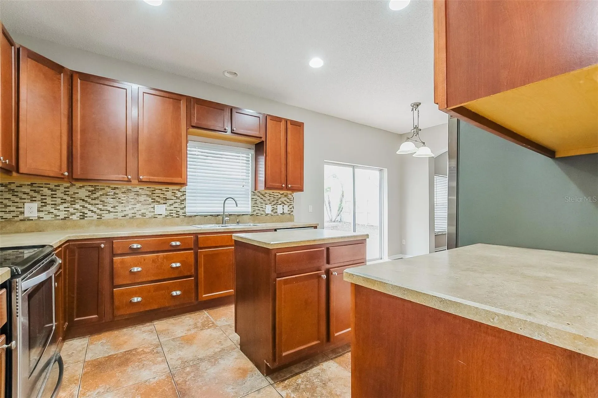 2043 Hammock Moss Drive Orlando FL 32820