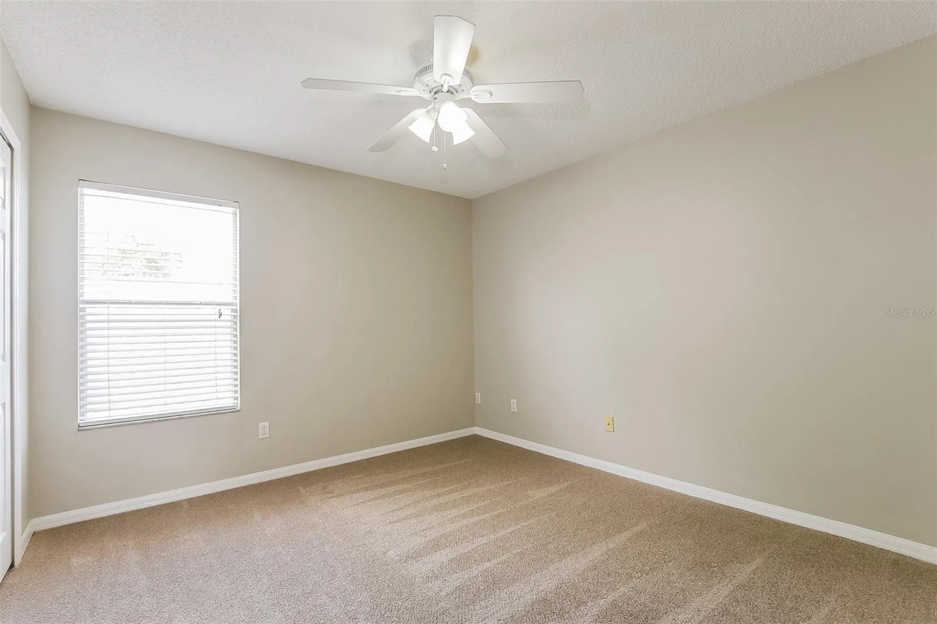2043 Hammock Moss Drive Orlando FL 32820