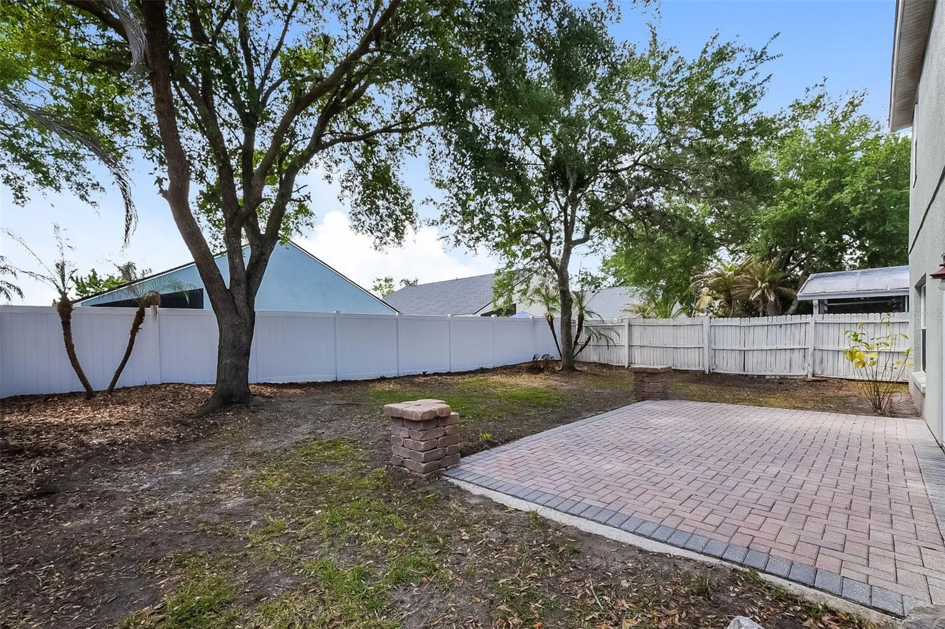 2043 Hammock Moss Drive Orlando FL 32820