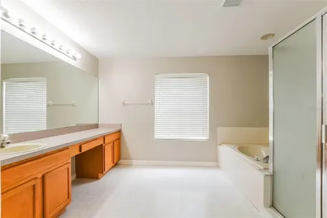 2043 Hammock Moss Drive Orlando FL 32820