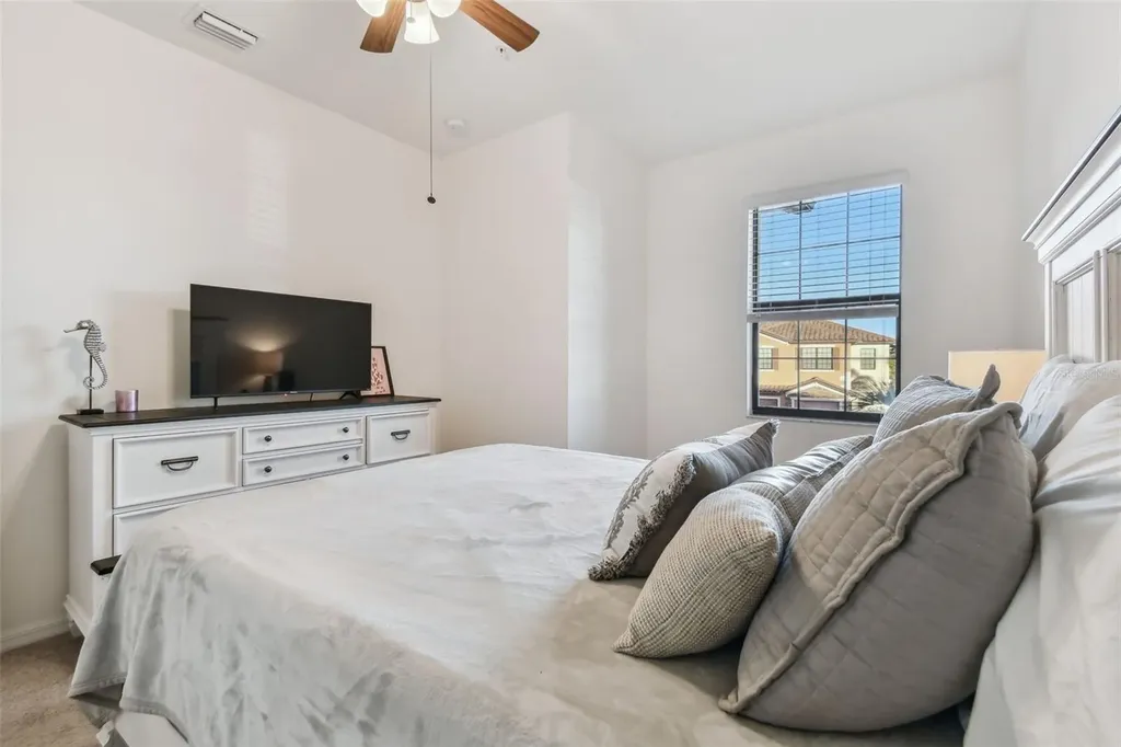 20252 Lagente Circle Venice FL 34293