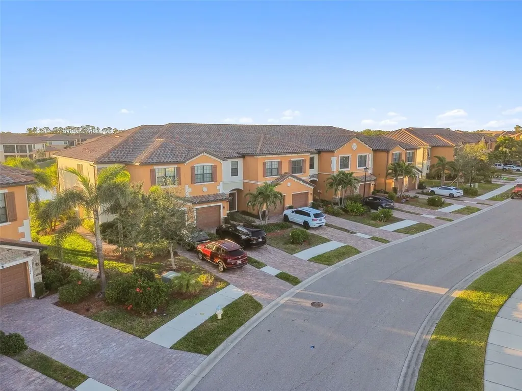 20252 Lagente Circle Venice FL 34293