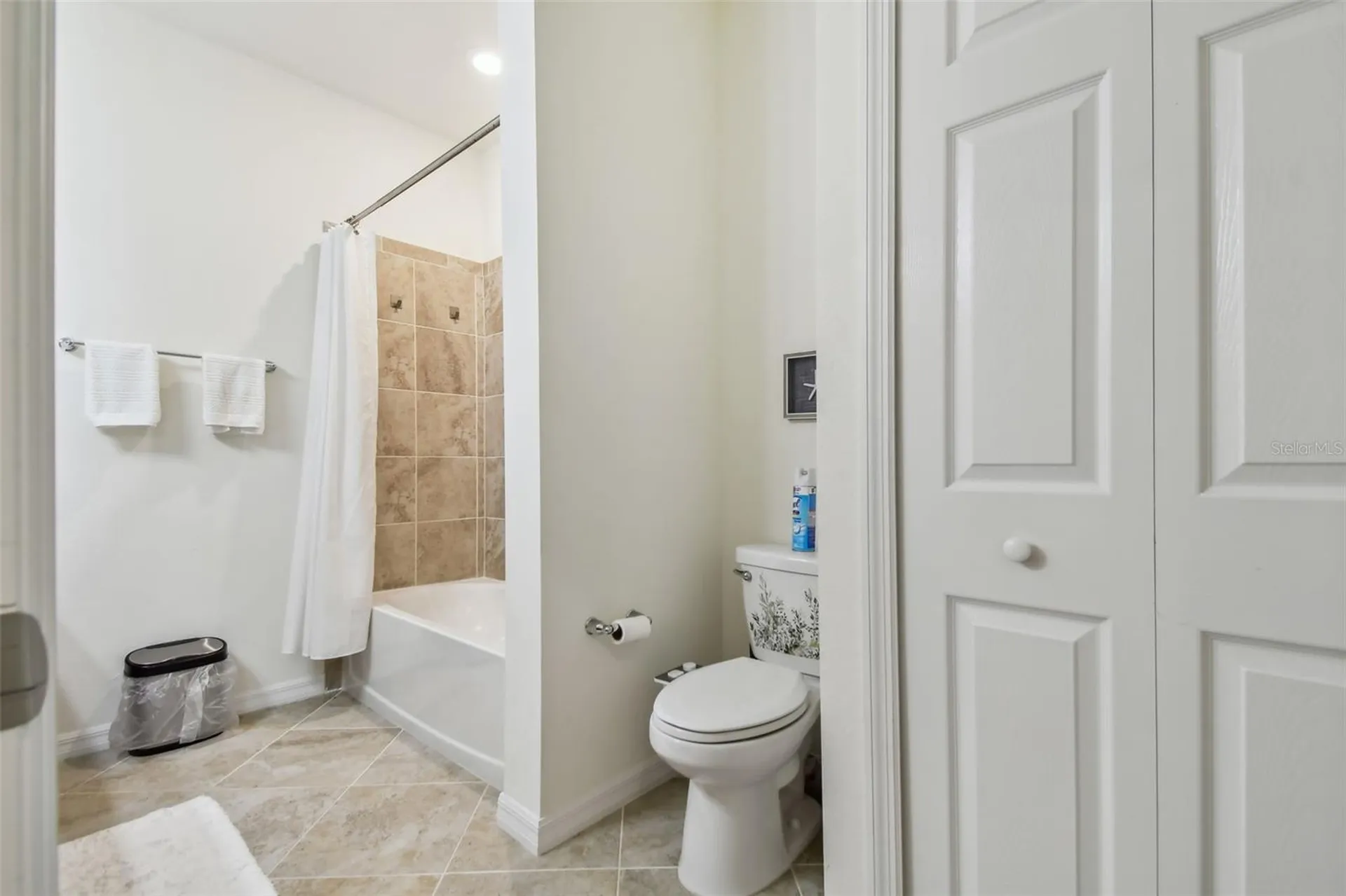 20252 Lagente Circle Venice FL 34293