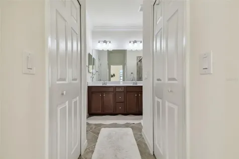 20252 Lagente Circle Venice FL 34293
