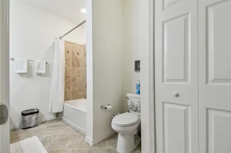 20252 Lagente Circle Venice FL 34293