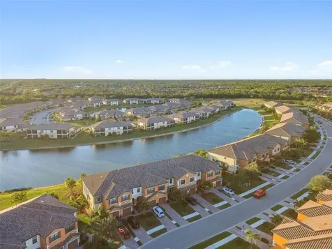 20252 Lagente Circle Venice FL 34293