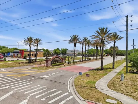 Sunrise Plaza Drive Clermont FL 34714