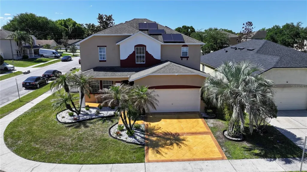 11932 Old Glory Drive Orlando FL 32837