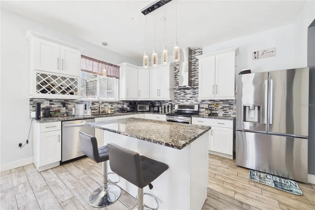 11932 Old Glory Drive Orlando FL 32837