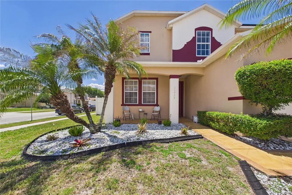 11932 Old Glory Drive Orlando FL 32837