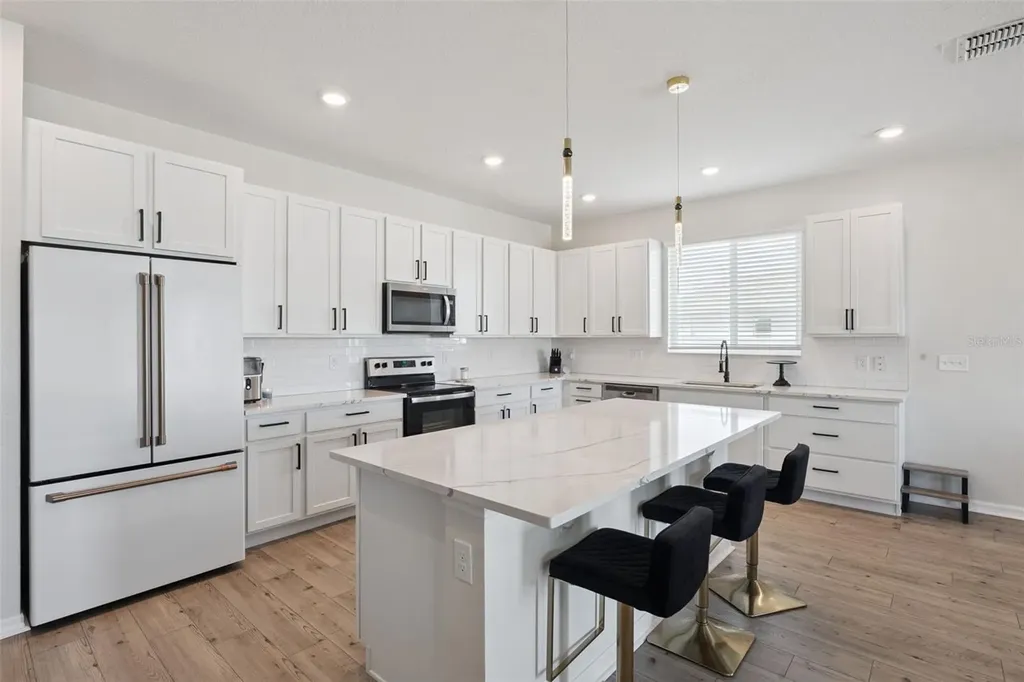 2429 Begonia Street Mascotte FL 34753