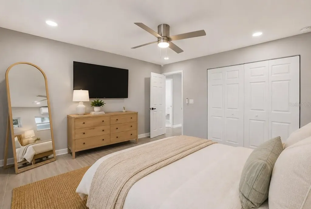 14906 N Bayshore Drive Madeira Beach FL 33708