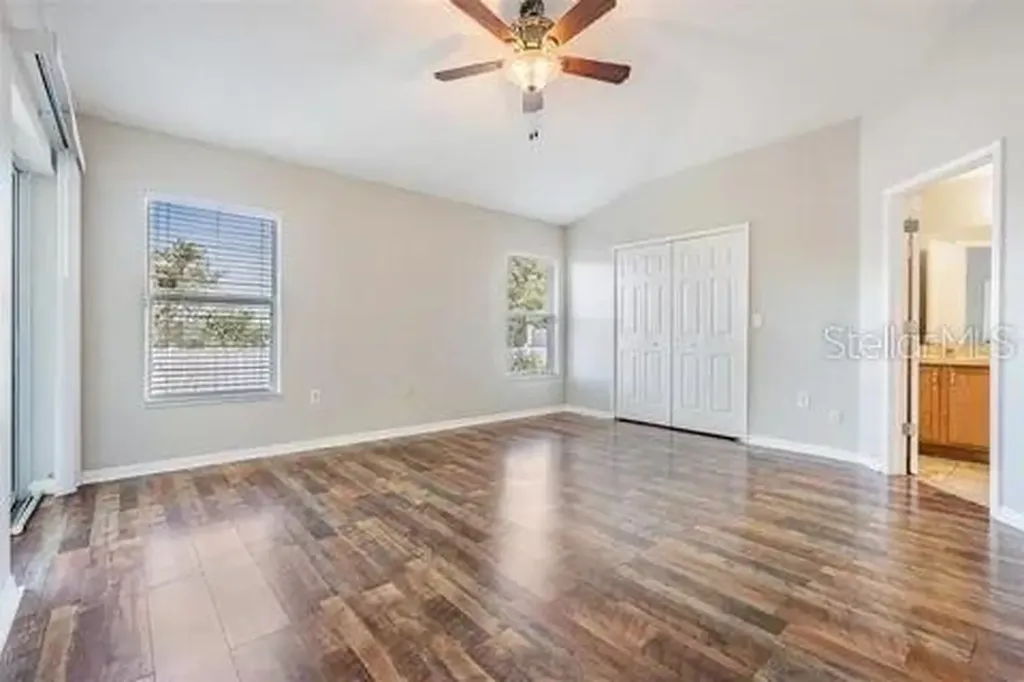 7637 Merchantville Circle Zephyrhills FL 33540