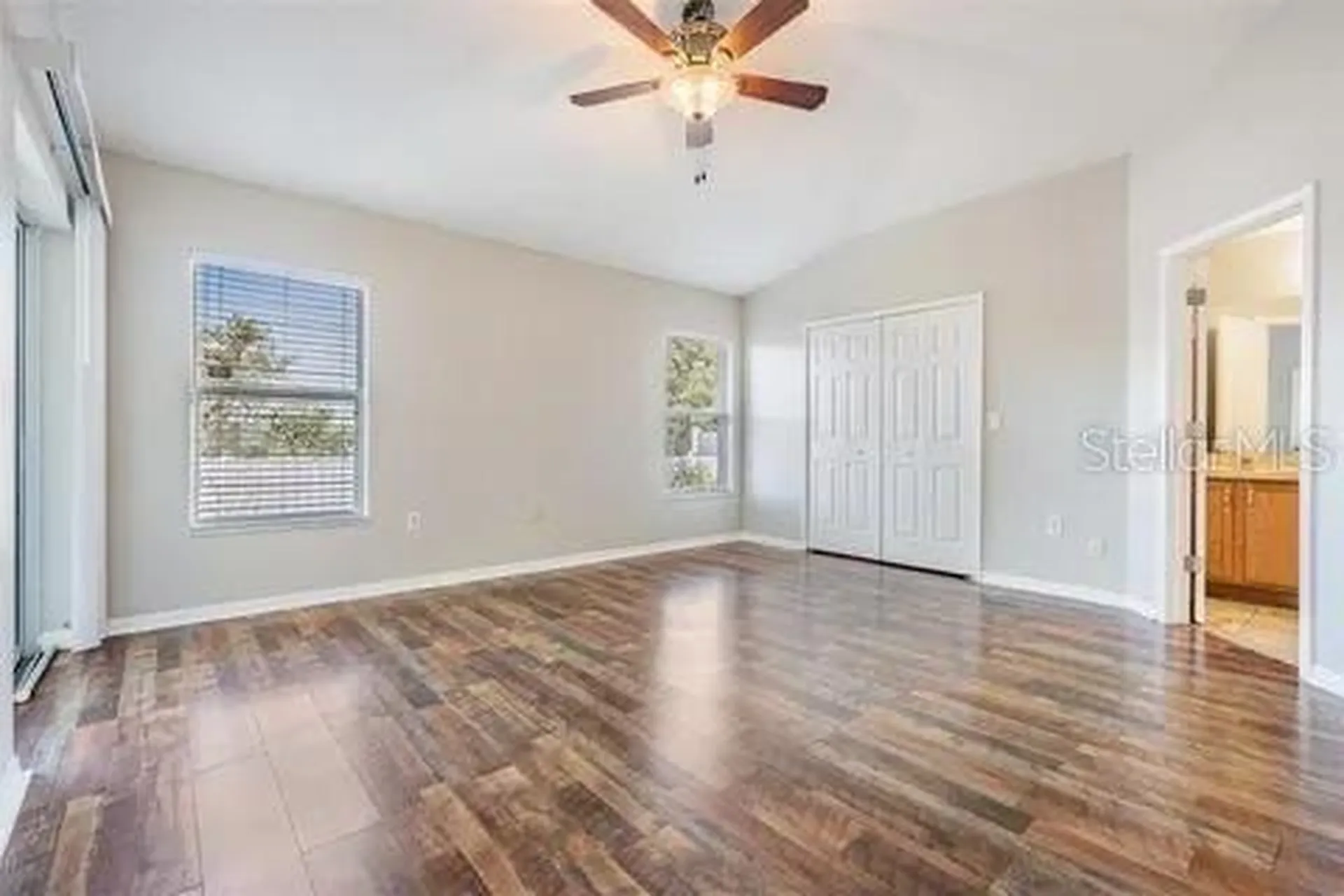 7637 Merchantville Circle Zephyrhills FL 33540
