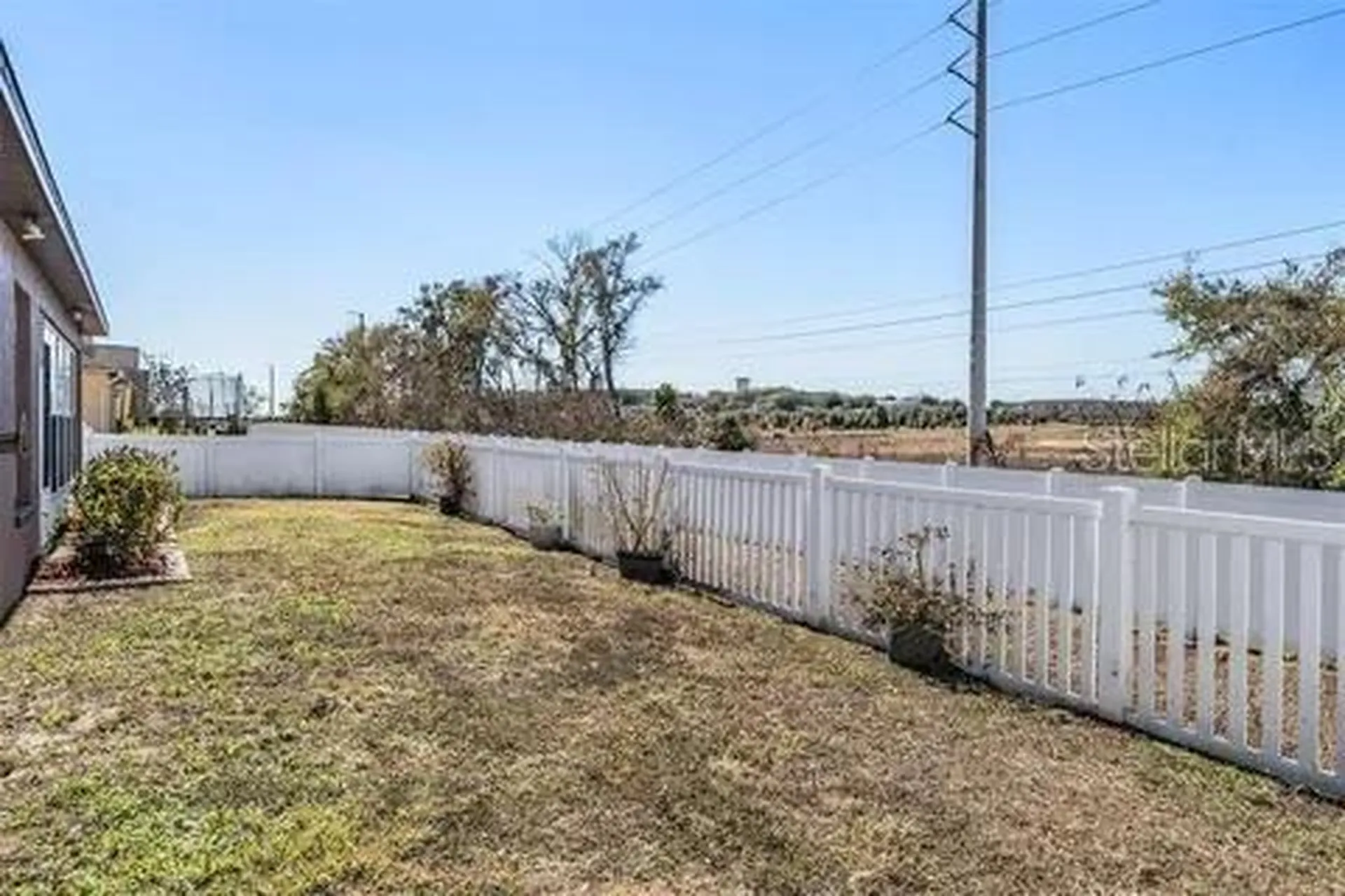 7637 Merchantville Circle Zephyrhills FL 33540