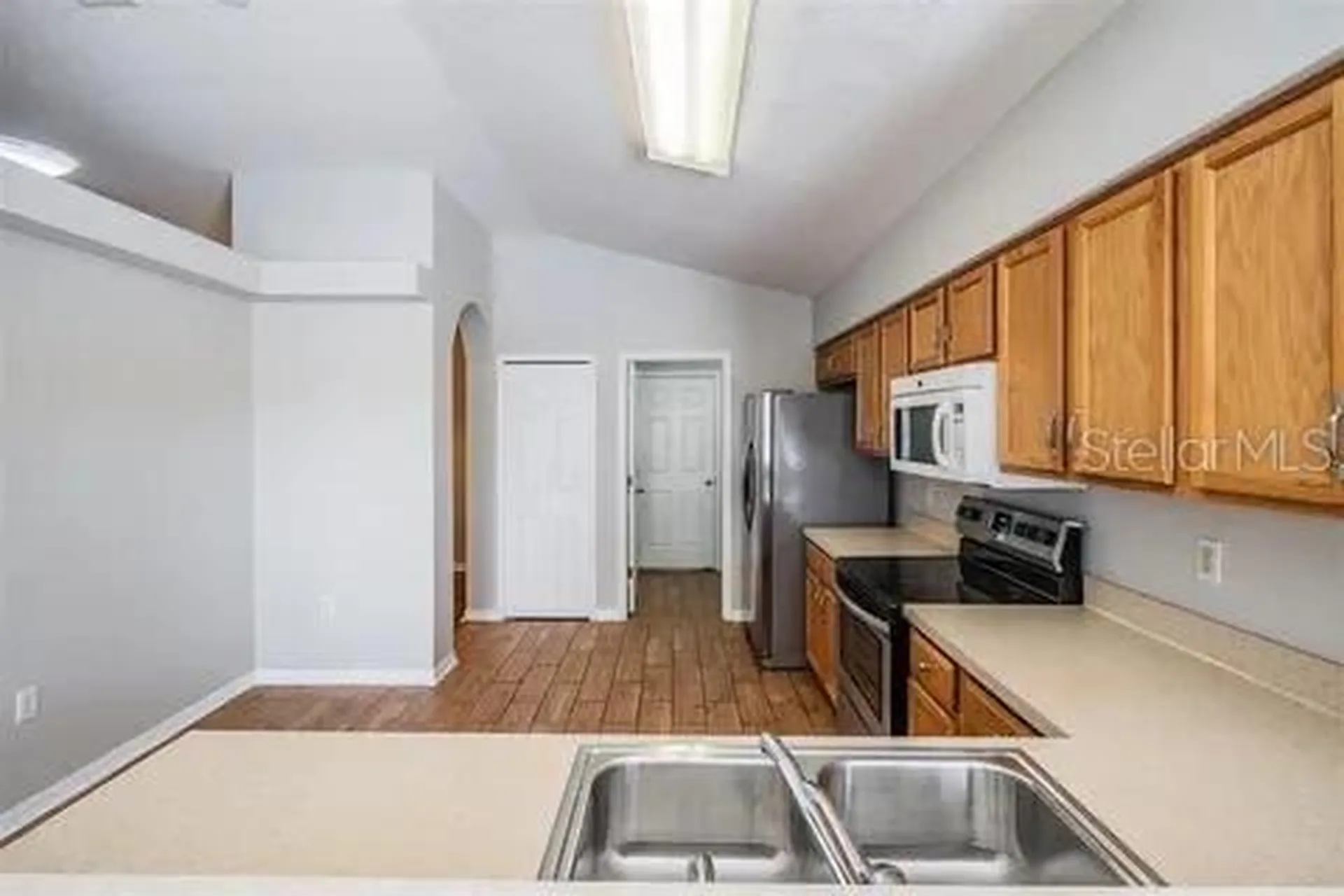 7637 Merchantville Circle Zephyrhills FL 33540