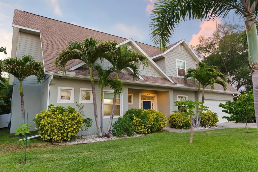 112 S Florida Avenue Tarpon Springs FL 34689