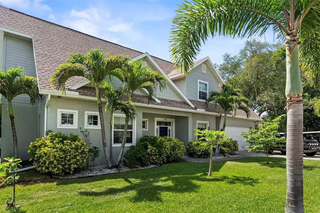 112 S Florida Avenue Tarpon Springs FL 34689