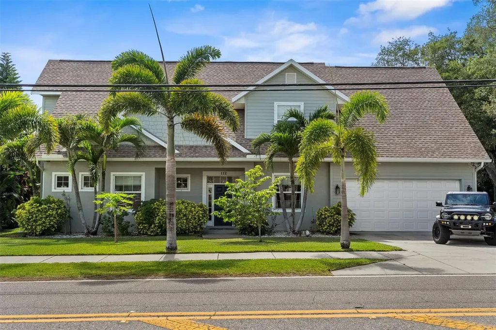 112 S Florida Avenue Tarpon Springs FL 34689