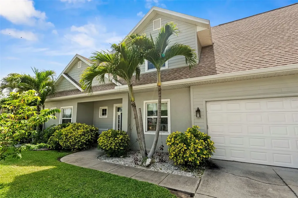 112 S Florida Avenue Tarpon Springs FL 34689