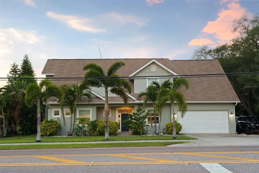 112 S Florida Avenue Tarpon Springs FL 34689