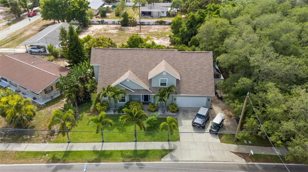 112 S Florida Avenue Tarpon Springs FL 34689